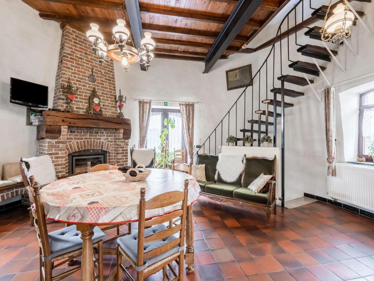 Stunning Holiday Home In Oombergen With Terrace And Garden Zottegem Eksteriør billede