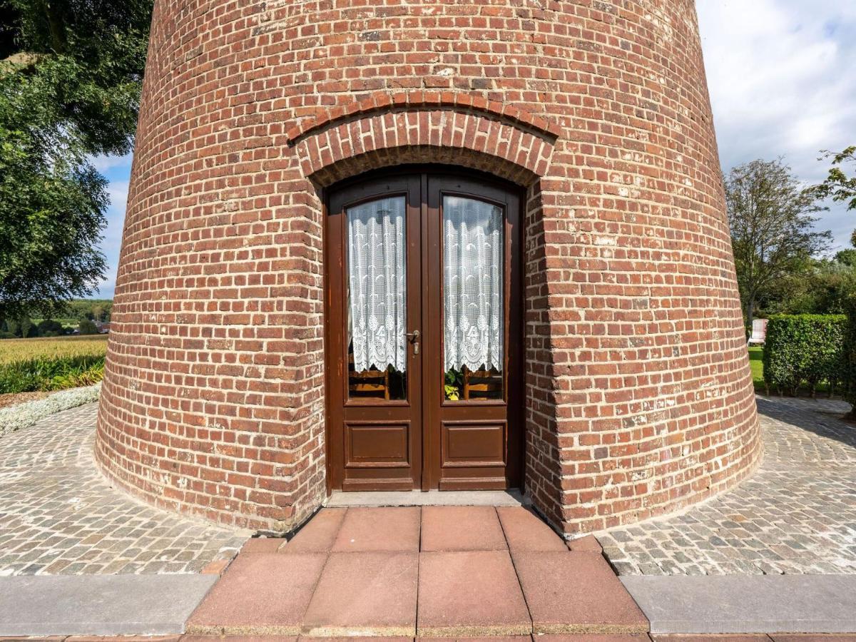 Stunning Holiday Home In Oombergen With Terrace And Garden Zottegem Eksteriør billede