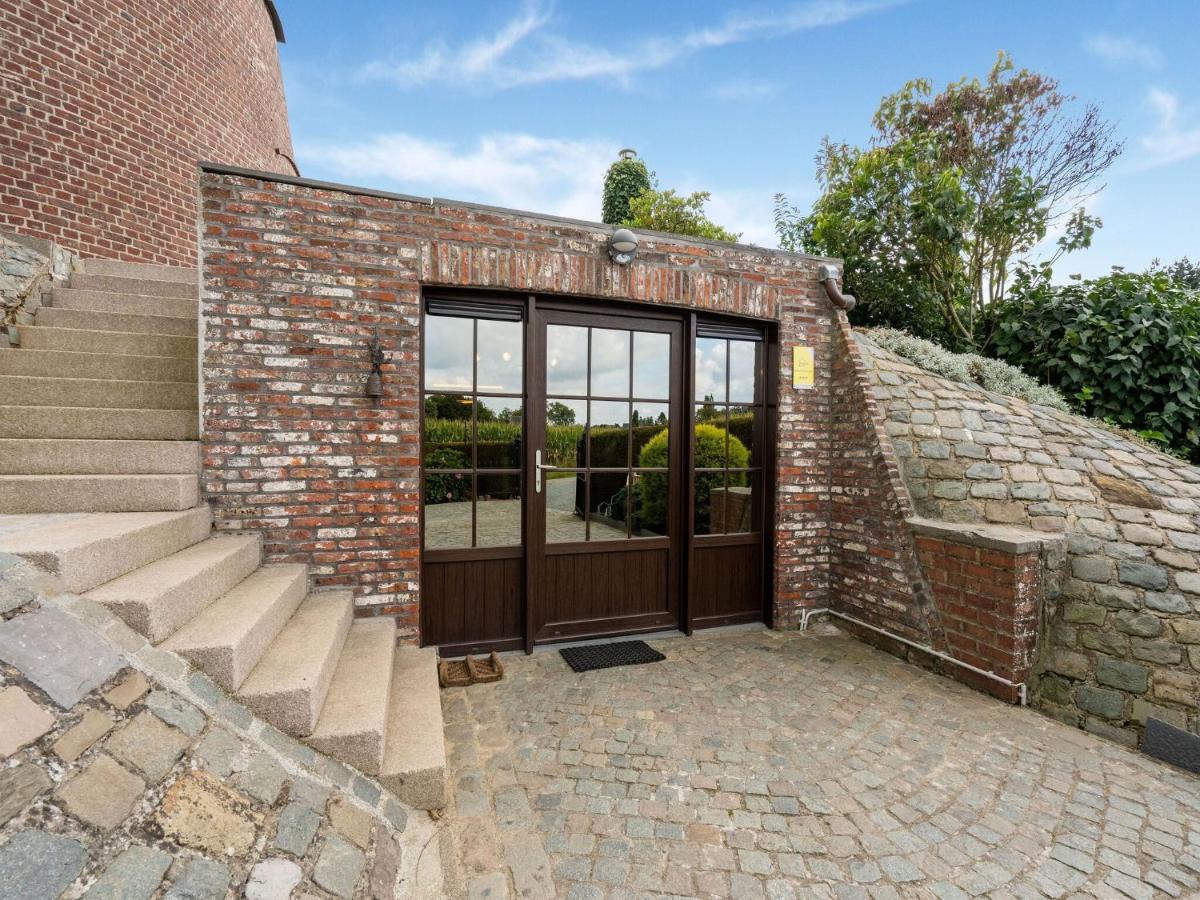 Stunning Holiday Home In Oombergen With Terrace And Garden Zottegem Eksteriør billede