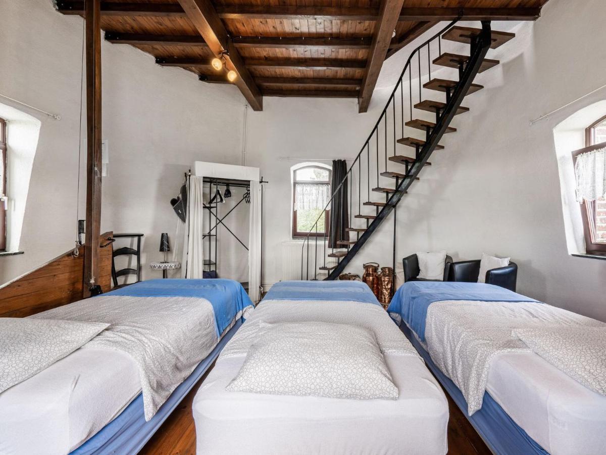 Stunning Holiday Home In Oombergen With Terrace And Garden Zottegem Eksteriør billede
