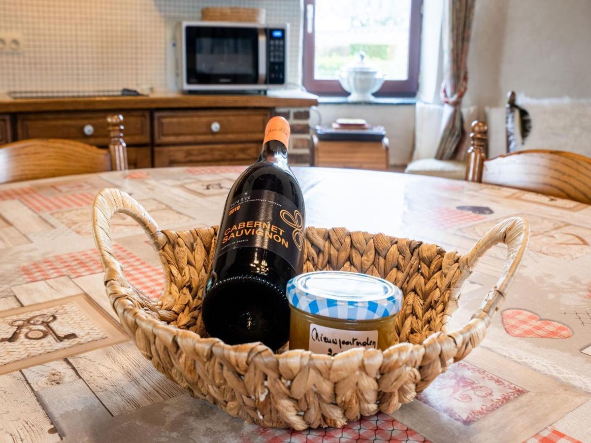 Stunning Holiday Home In Oombergen With Terrace And Garden Zottegem Eksteriør billede